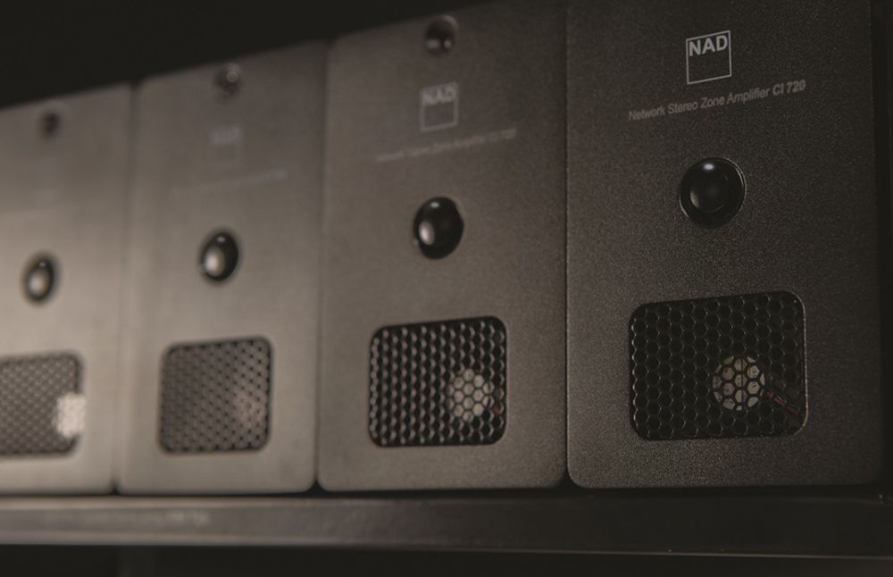 NAD CI720 V2